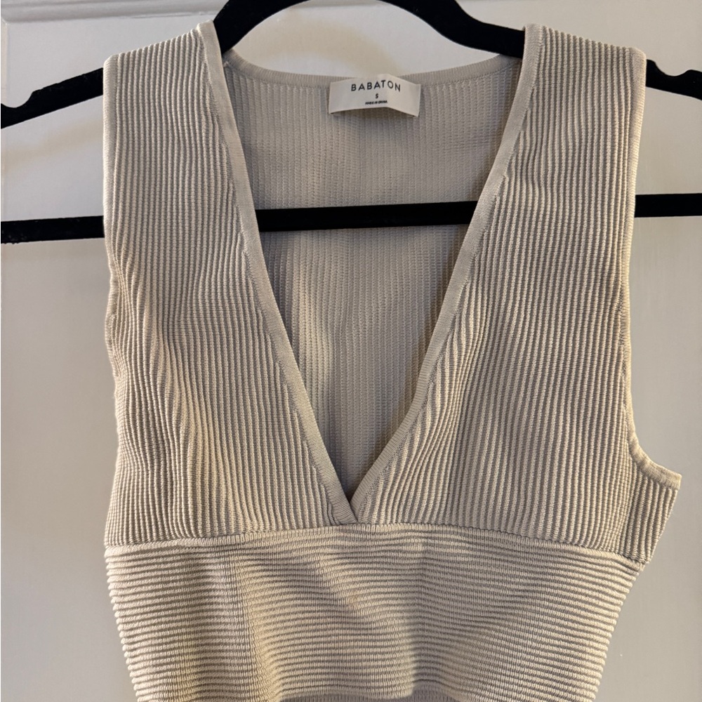 Babaton Ivory Ribbed Crop Top